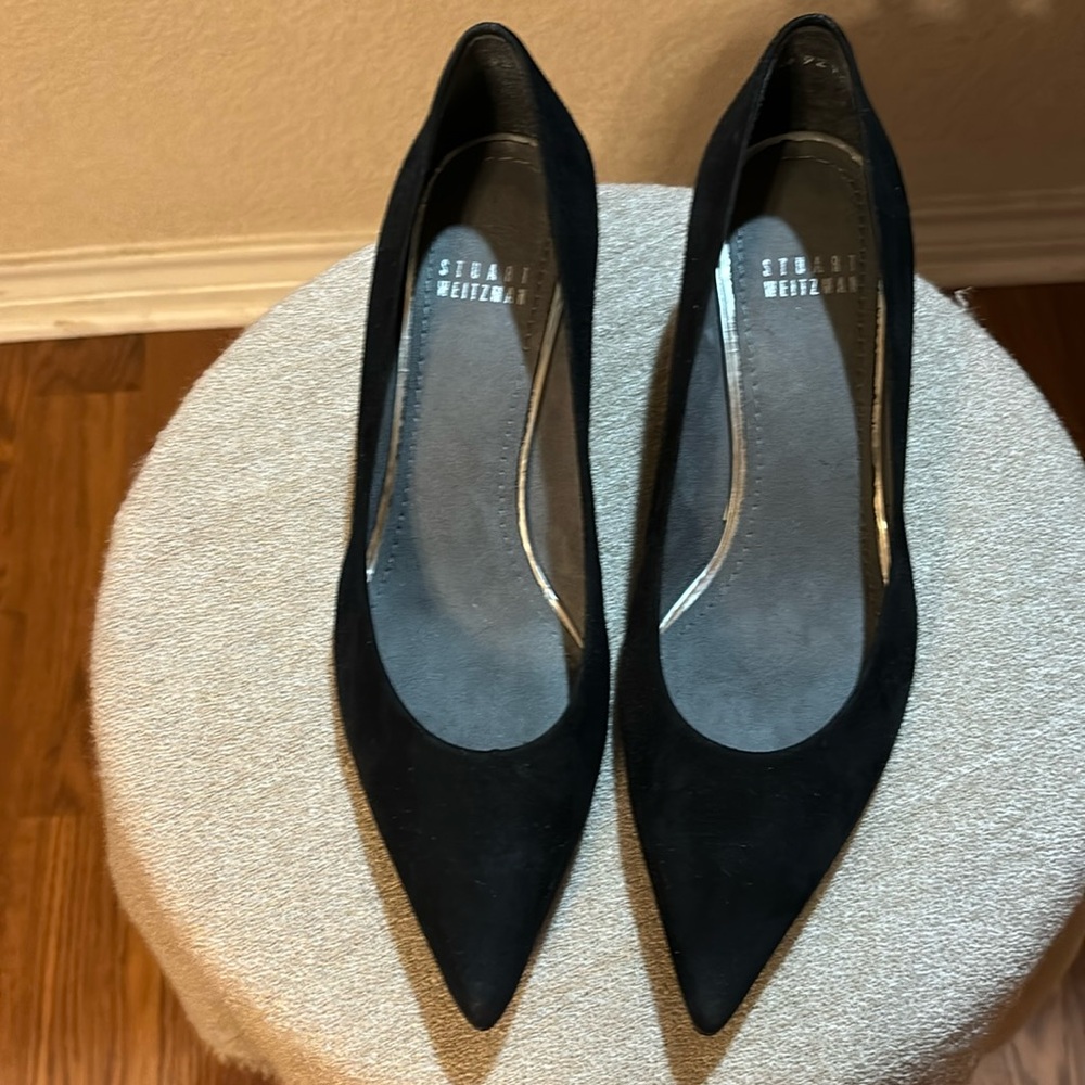 Stuart Weisman kitten heels